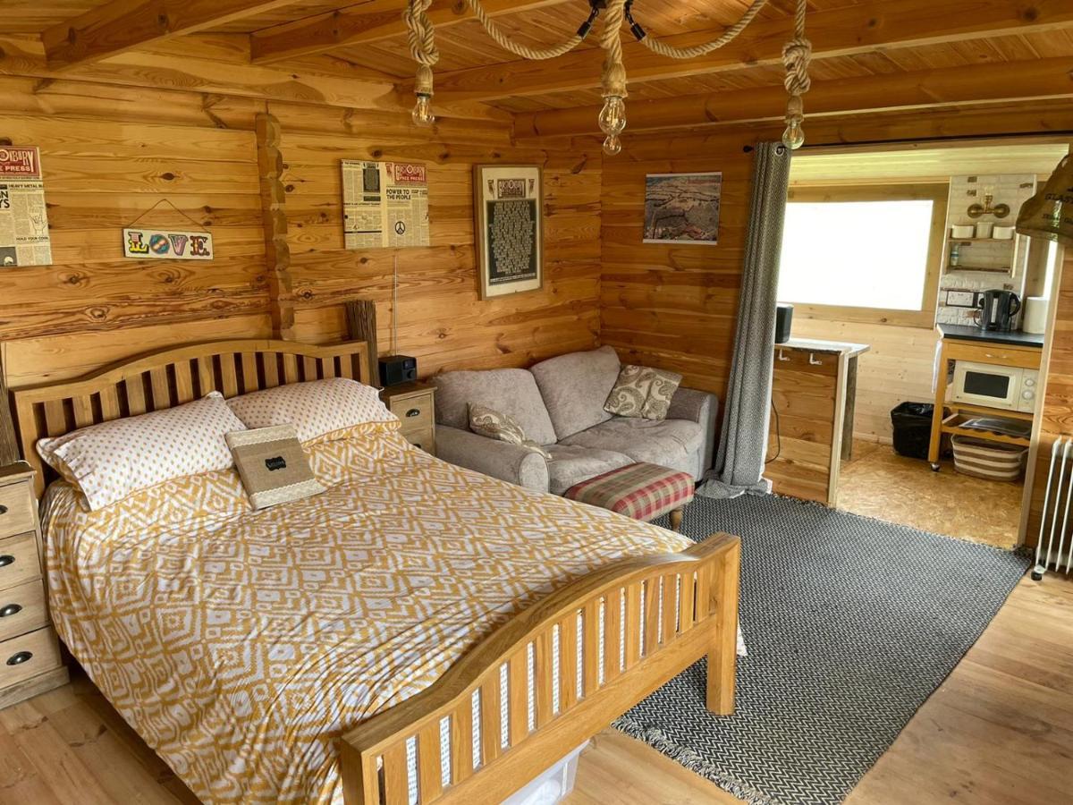 The Retreat Hotel Hornblotton Eksteriør billede